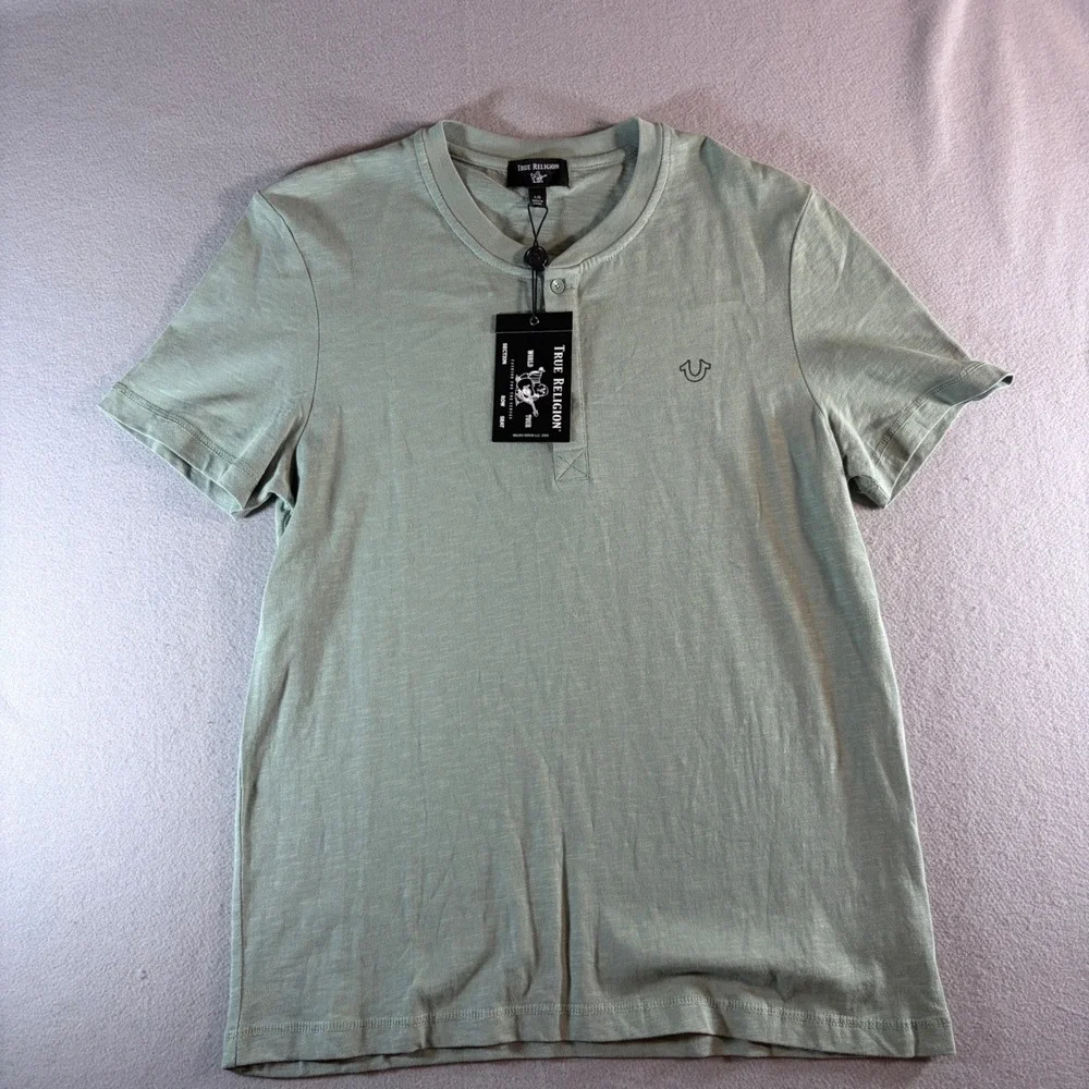 True Religion Mens SS Henley Shirt Desert Pine Green Large 105046 NWT